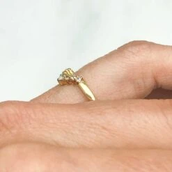 Diamond Circlet Ethical Ring, Platinum -Plant Bargain Shop Diamond Circlet Ethical Ring 18ct Ethical Gold 4 61a161c8 625b 4271 8bb3 5a152bbddb58