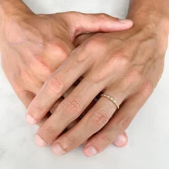 Liberty Diamond Ethical Gold Ring -Plant Bargain Shop LibertyDiamondEthicalGoldWeddingRinghand1