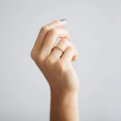 Vintage Milgrain Ethical Gold Wedding Ring -Plant Bargain Shop web C5A3584