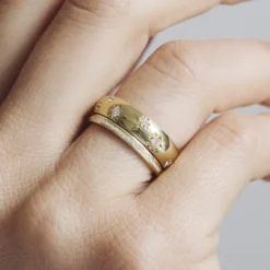 Diamond Star Ethical Gold Ring 15 Diamond Star Ethical Gold Ring -Plant Bargain Shop zoom J4B4310 Edit web b362b8e7 95bf 4700 a162 6f087c59f519